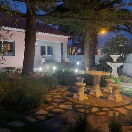 Дом отдыха Casa Dos Malmequeres *