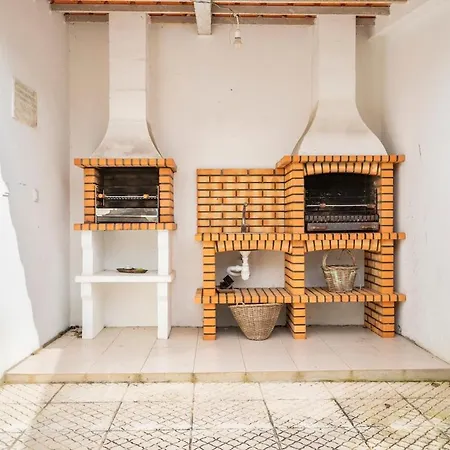 Casa Dos Malmequeres Holiday home Sintra
